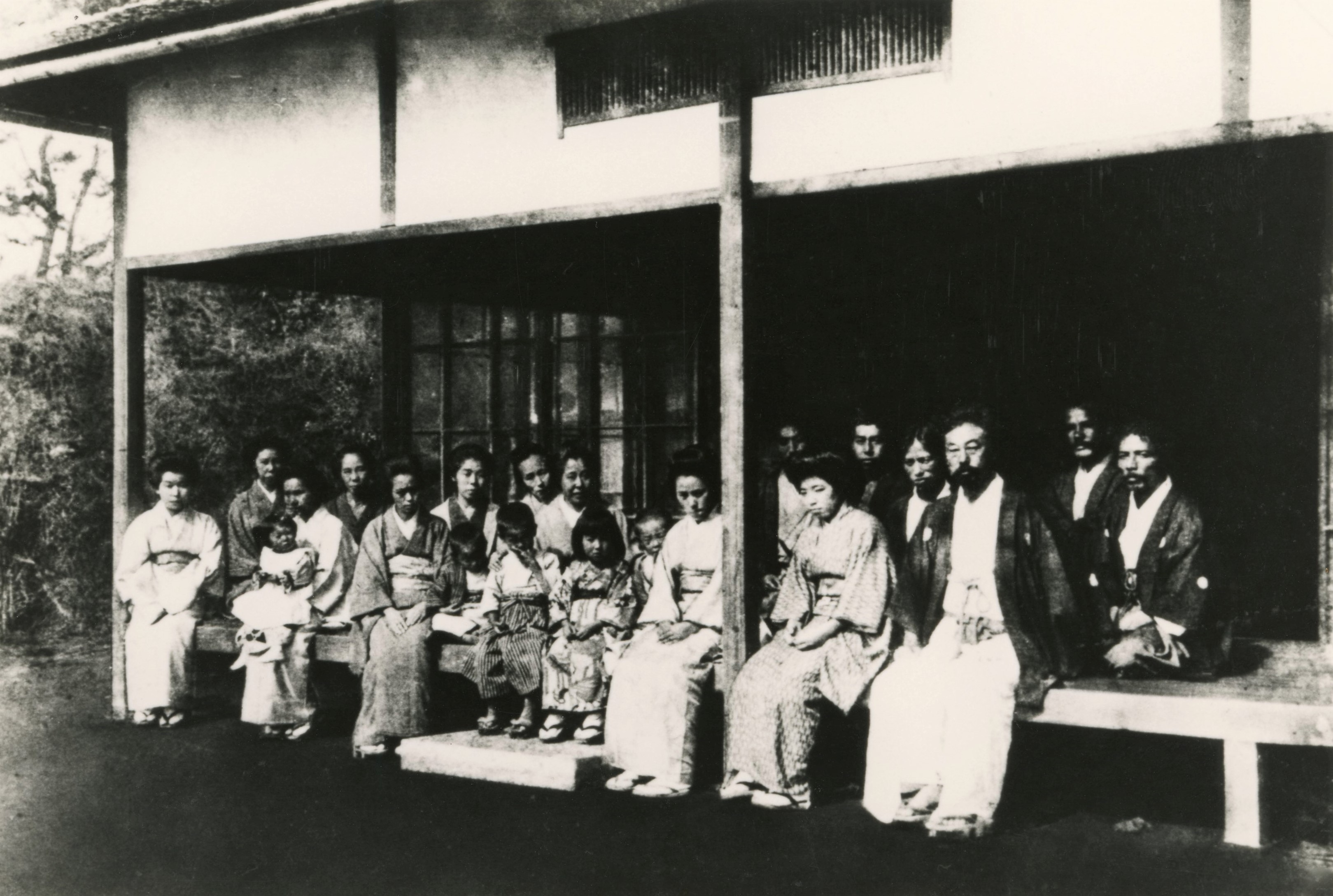 五浦観月会　　五浦・岡倉天心邸で　　明治40(1907)年9月