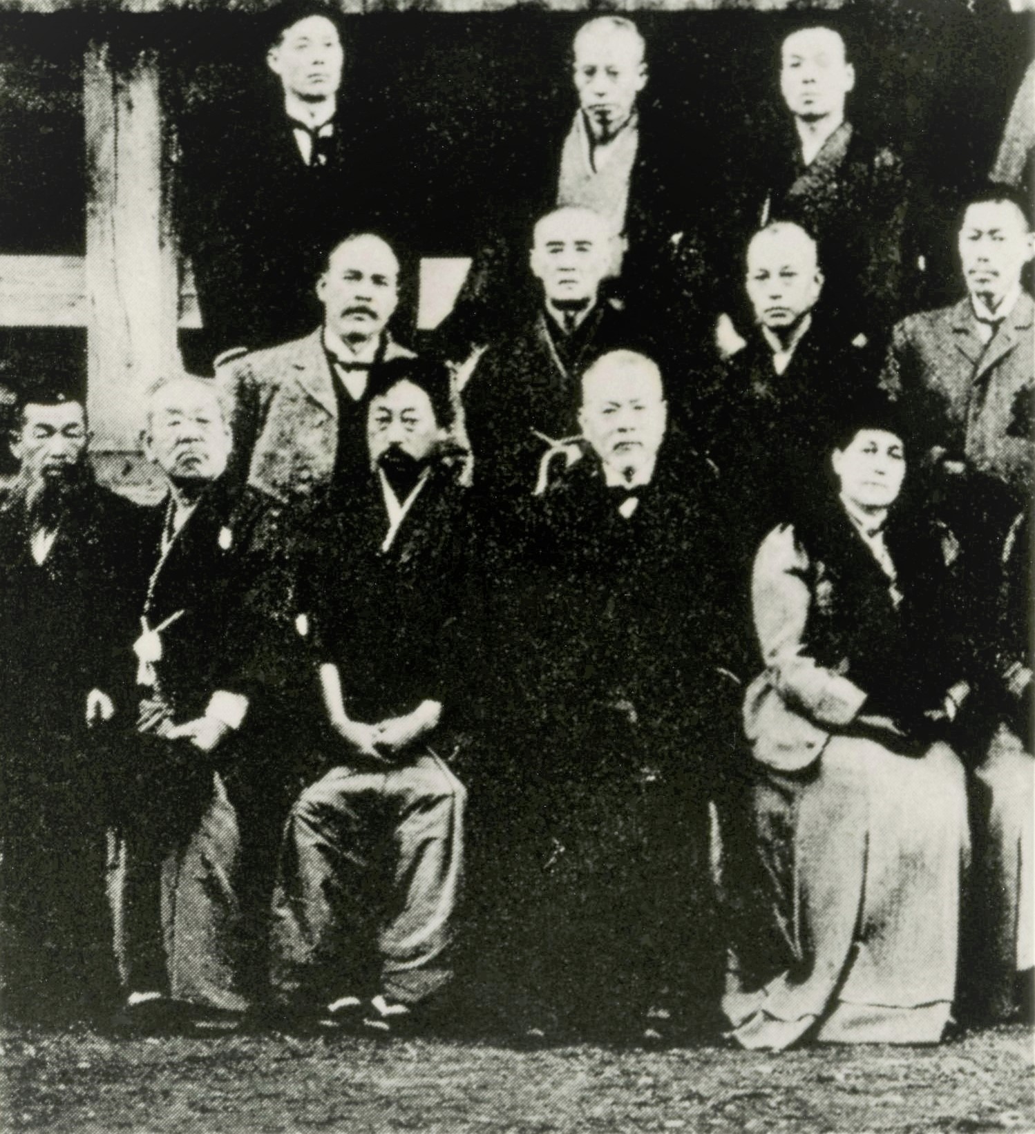 上野寛永寺でのフェノロサ追悼法要で　　明治41(1908)年11月