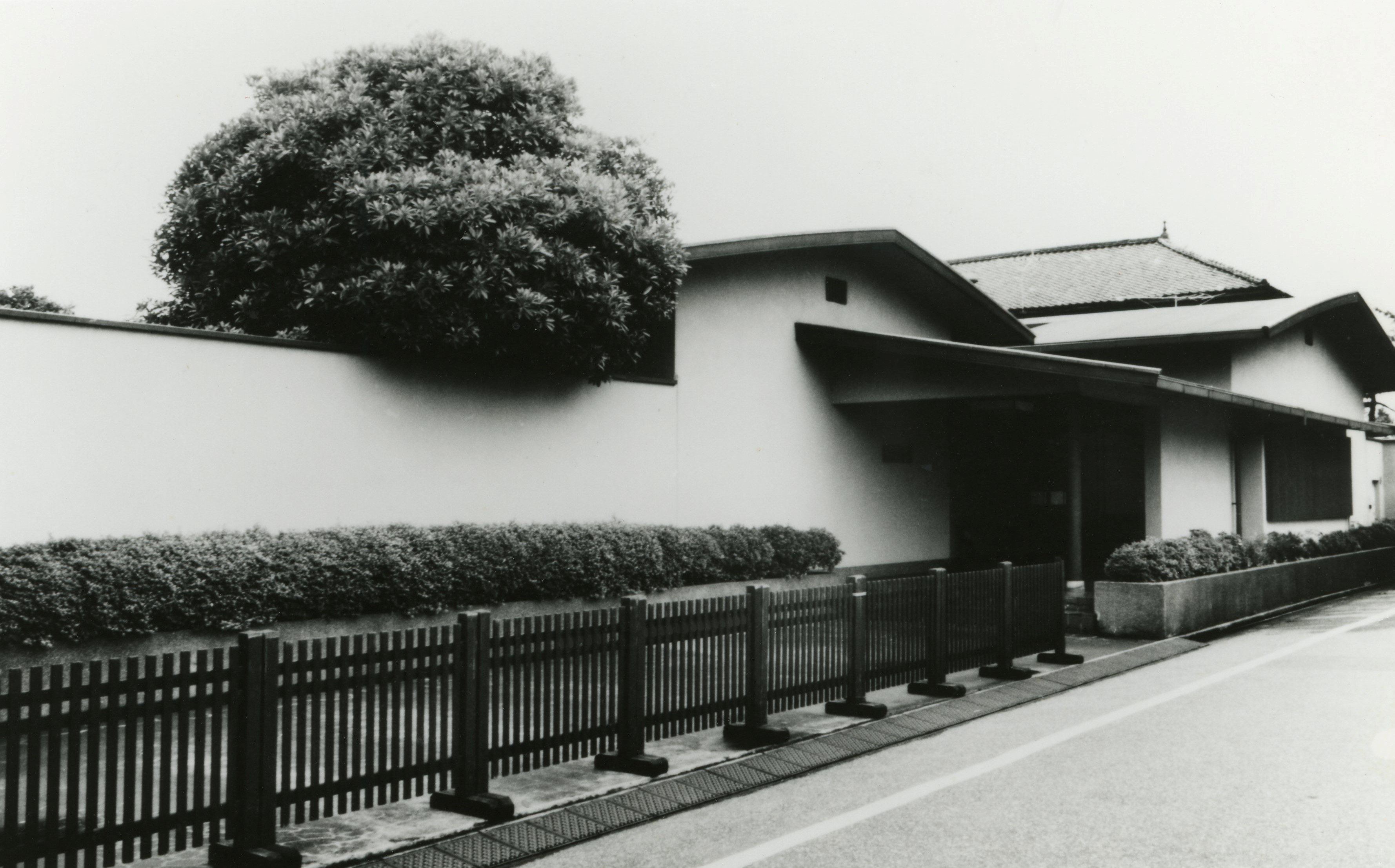 昭和46(1971)年3月に完成した日本美術院新舎屋